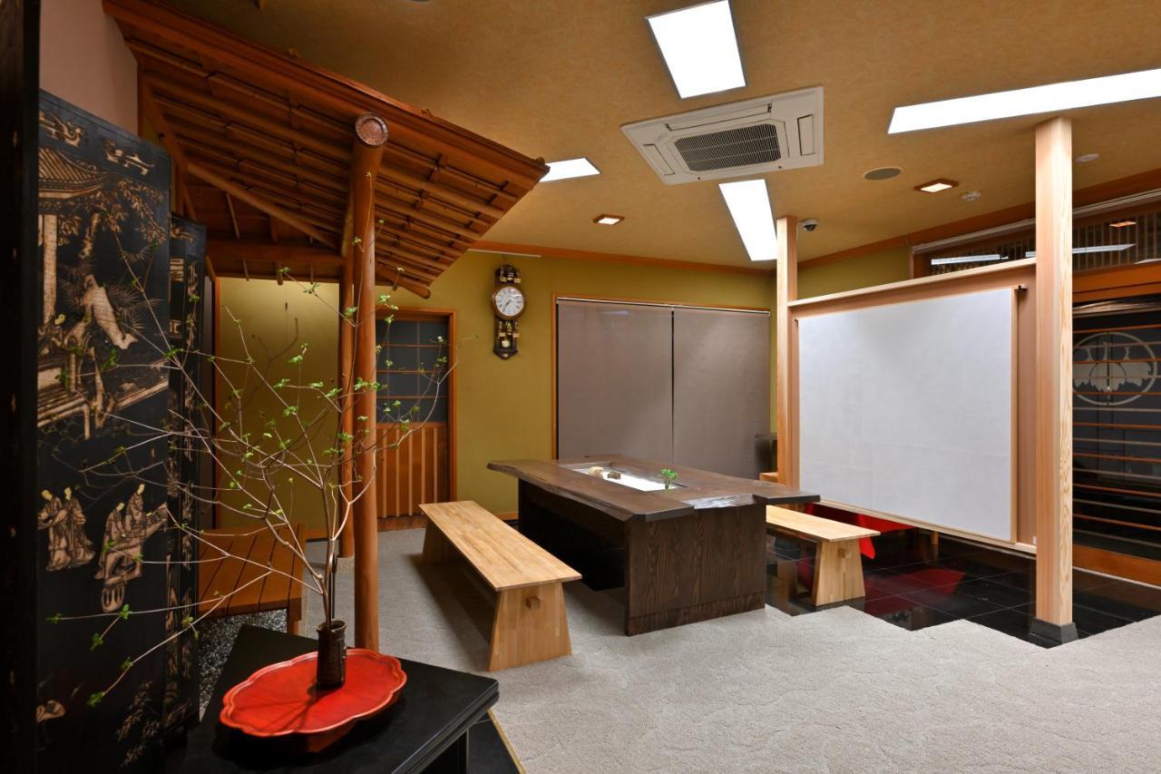 Apartment 島の風景に溶け込む、日本の伝統旅館「かんなから」