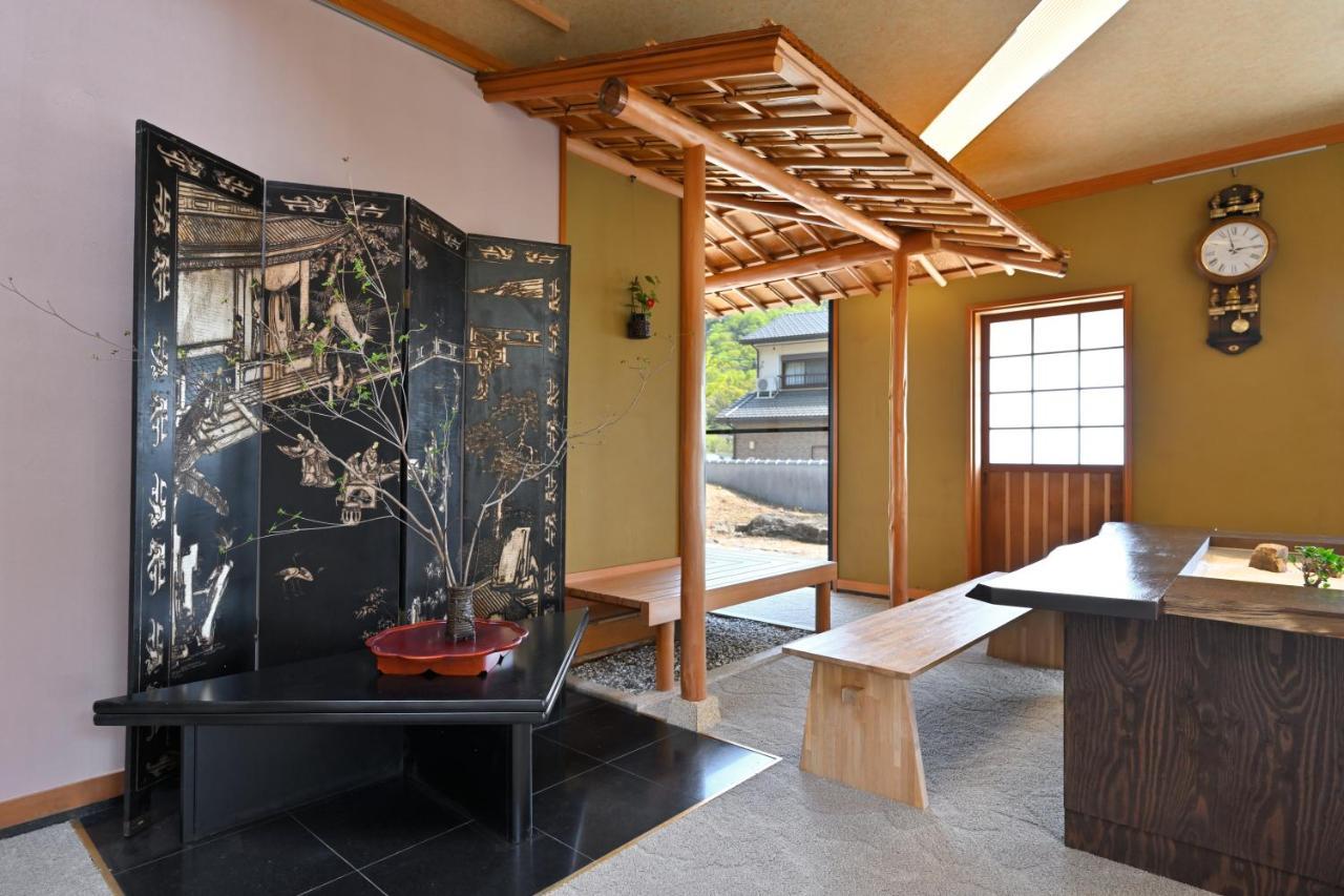 Apartment 島の風景に溶け込む、日本の伝統旅館「かんなから」